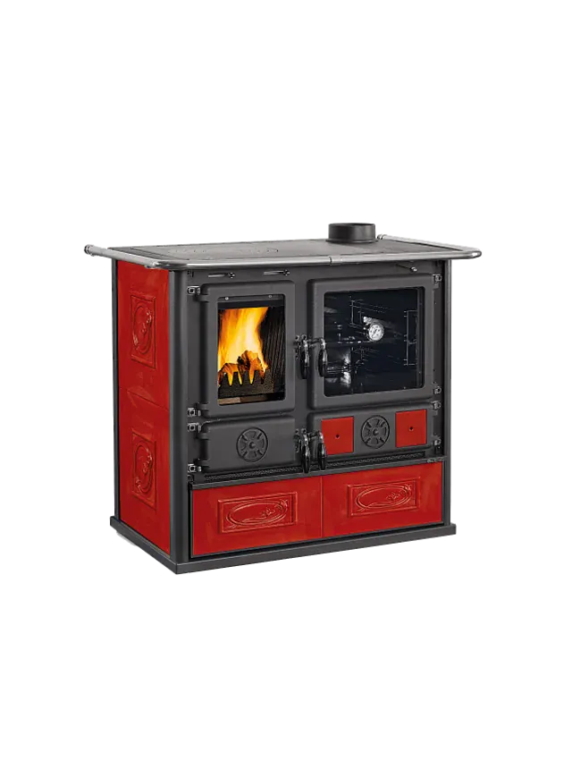 La Nordica Rosa.16 Ceramica Liberty Bordeaux – Holzherd mit bordeauxroter Keramikverkleidung, Backofen und Gusskochplatte