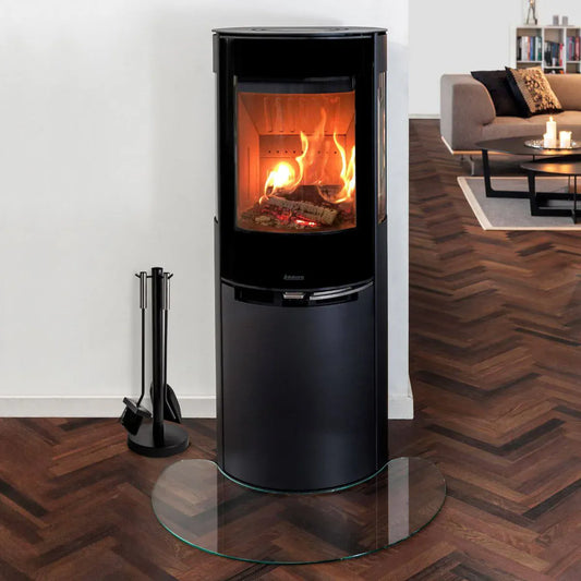 Moderner Kaminofen Aduro 9.5 Lux mit sichtbarem Flammenspiel