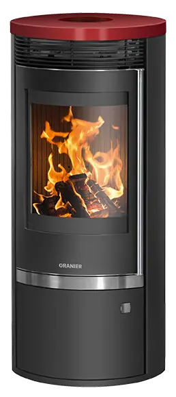Oranier Rota Top 2.0 Kaminofen schwarz mit Keramik-Abdeckplatte in Bordeauxrot und warmer Farbwirkung